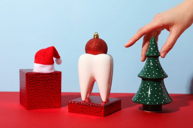 Why You Should Get Your Wisdom Teeth Removed Before the Holiday Season Hits!